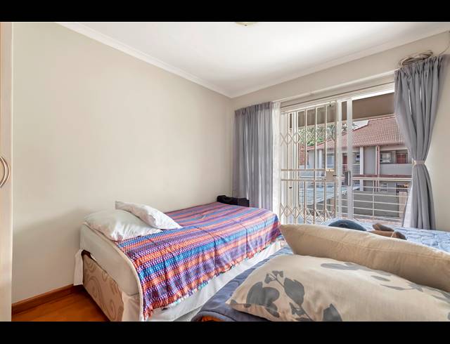 2 BEDROOM APARTMENT FOR SALE IN FERNDALE